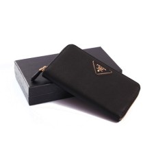Portfele Prada 1M0506 w kolorze czarnym