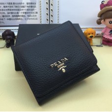 Portfel skórzany Prada Trifold 1M0176 Czarny