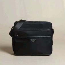 Torba męska na ramię z płótna Prada 1028, czarna