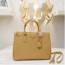 Torba typu tote Prada 1786 Apricot z krzyżowym wzorem