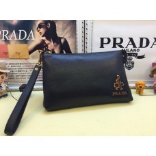 Torebka męska Prada ze skóry 3314, czarna