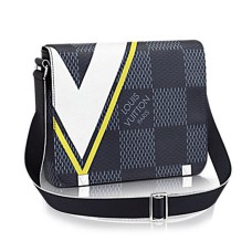 Torba listonoszka Louis Vuitton N44002 District PM Damier Cobalt Canvas